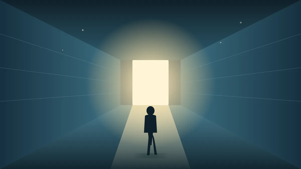 Silueta de una persona caminando por un pasillo estrecho hacia una puerta de luz cálida, símbolo de superar la claustrofobia con hipnoterapia